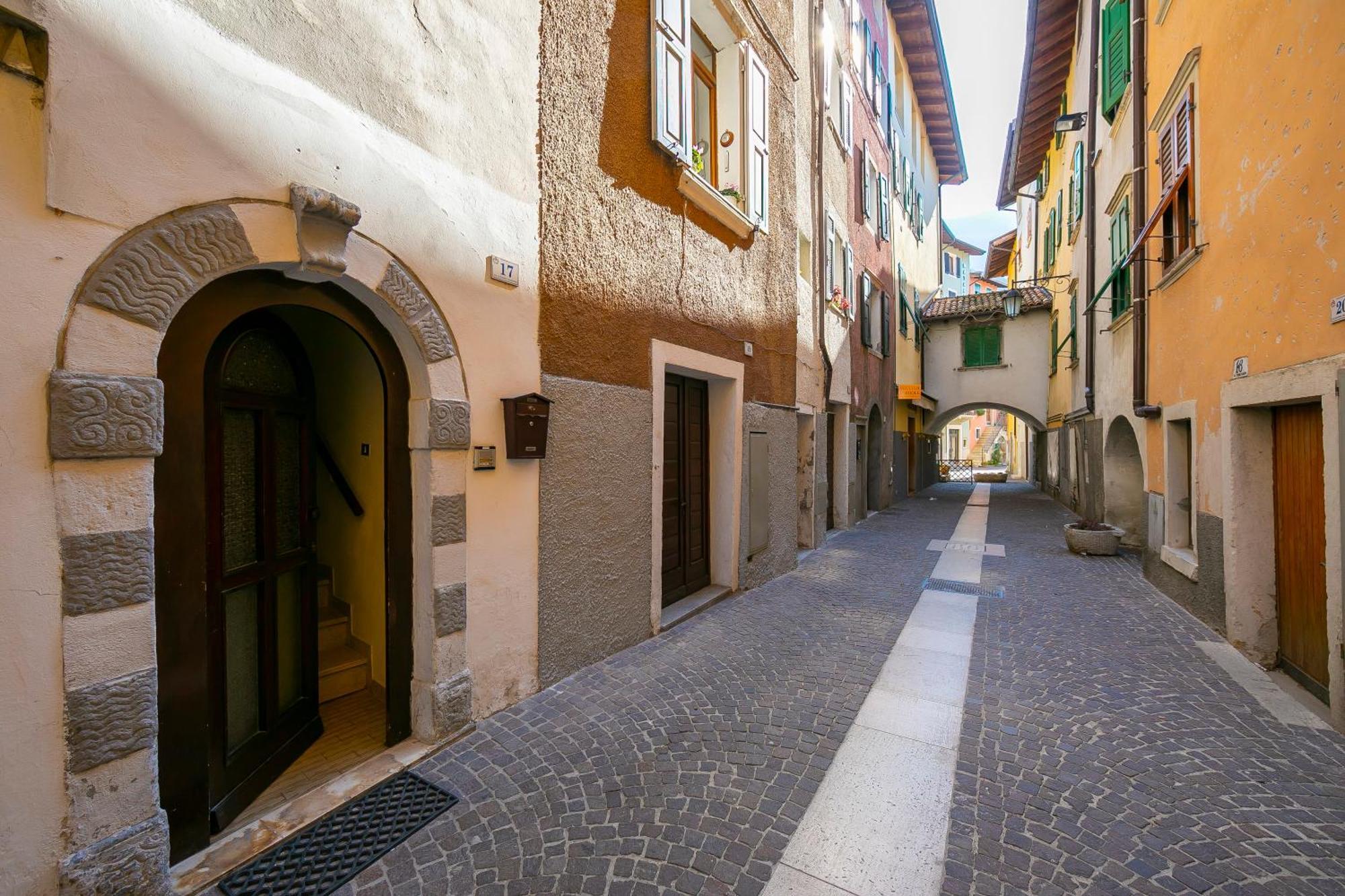 Appartamento Miorelli Torbole Sul Garda Luaran gambar